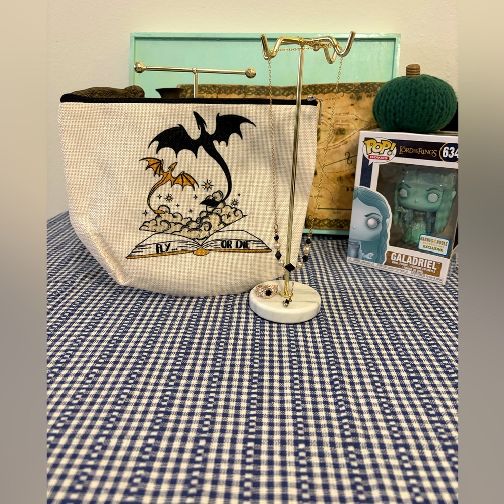 Dragon makeup bag and jewelry bundle